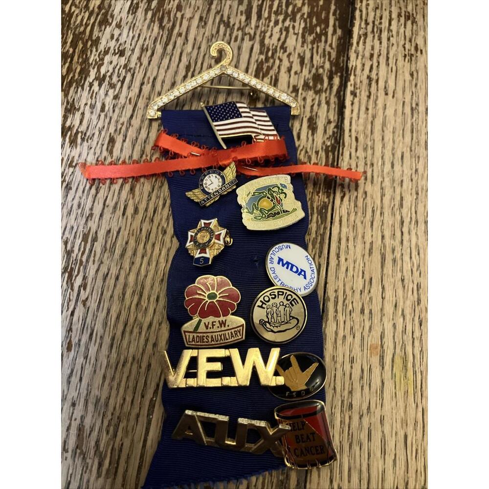 Huge Lot Ladies Auxiliary VFW Pins AUX 5 Year Pin Vintage On Ribbon Hanger Poppy